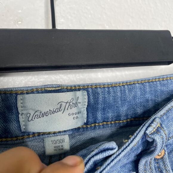 Universal Thread Womens Jeans Size 10R High Rise Slim Straight Denim Blue - Picture 3 of 14